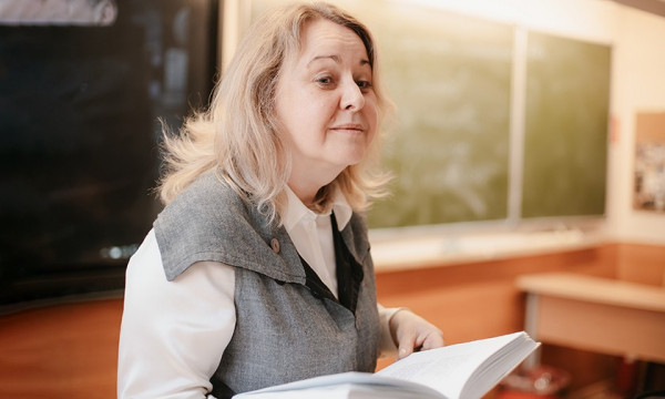 
&laquo;Я не боялась превратиться в злую училку&raquo;. Учитель словесности Марина Павлова
