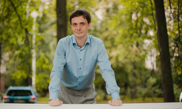 
Как не прозевать гения. Математик Илья Иванов-Погодаев учил победителей Международной олимпиады-2025
