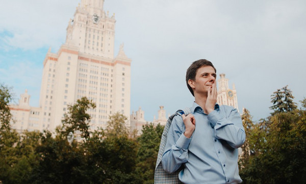 
Как не прозевать гения. Математик Илья Иванов-Погодаев учил победителей Международной олимпиады-2025
