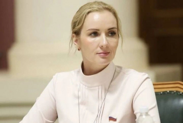 Президент РФ переназначил Марию Львову-Белову на пост детского омбудсмена Президент РФ переназначил Марию Львову-Белову на пост детского омбудсмена