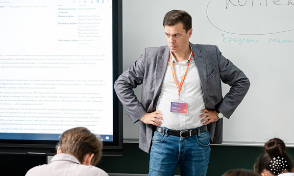 «Спрашиваю маму: “Что вы делаете вместе с ребенком?” А она: “Я его обеспечиваю”»
«Спрашиваю маму: “Что вы делаете вместе с ребенком?” А она: “Я его обеспечиваю”»