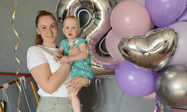 
&laquo;Мой ребенок родился размером с бутылочку молока&raquo;. Мамы недоношенных детей &mdash; о родах и чувстве вины
